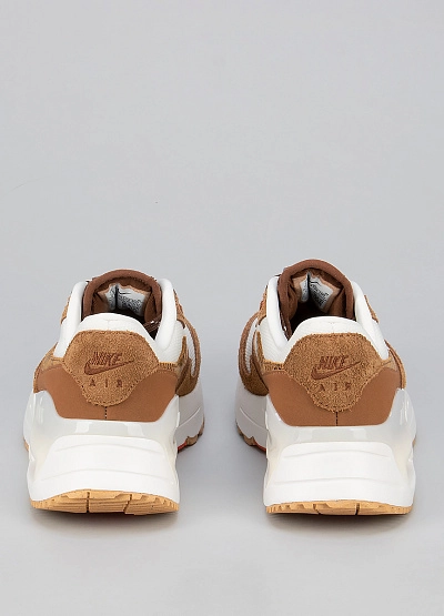 Кроссовки Nike фото № 4 Казахстан