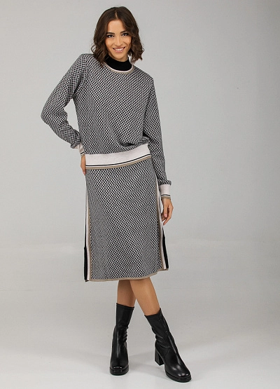 Свитер Loretta Very фото № 4 Казахстан