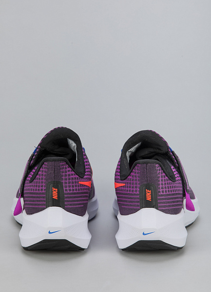 Кроссовки Nike фото № 4 Казахстан
